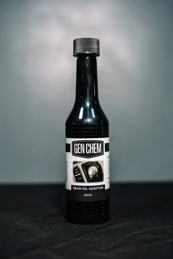 GEN CHEM Gear Oil Additive 250ml bottle